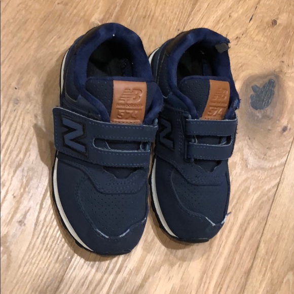 new balance 574 velcro new balance 574 velcro